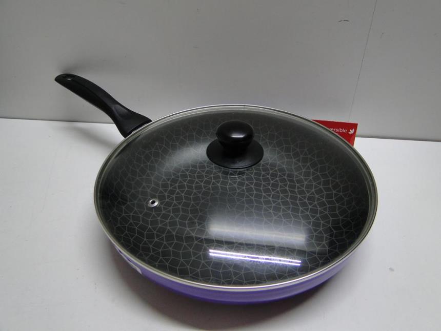 articulos_imagen1_179143-4.jpg SARTEN CON TAPA NUEVA