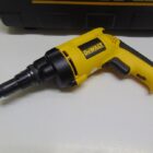 ATORNILLADORA PROFESIONAL A ESTRENAR CON MALETA