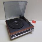 TOCADISCOS - RADIO A ESTRENAR