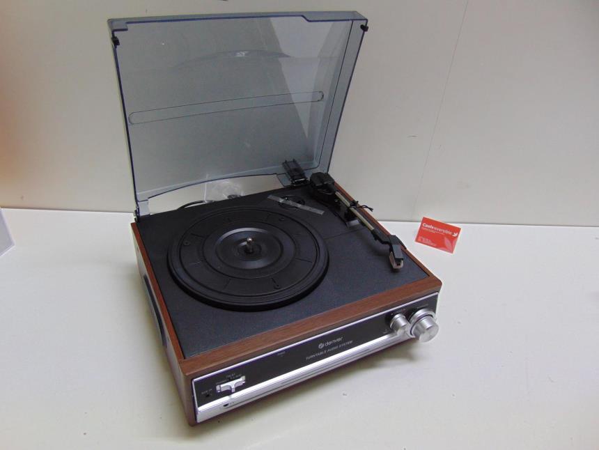 TOCADISCOS - RADIO A ESTRENAR