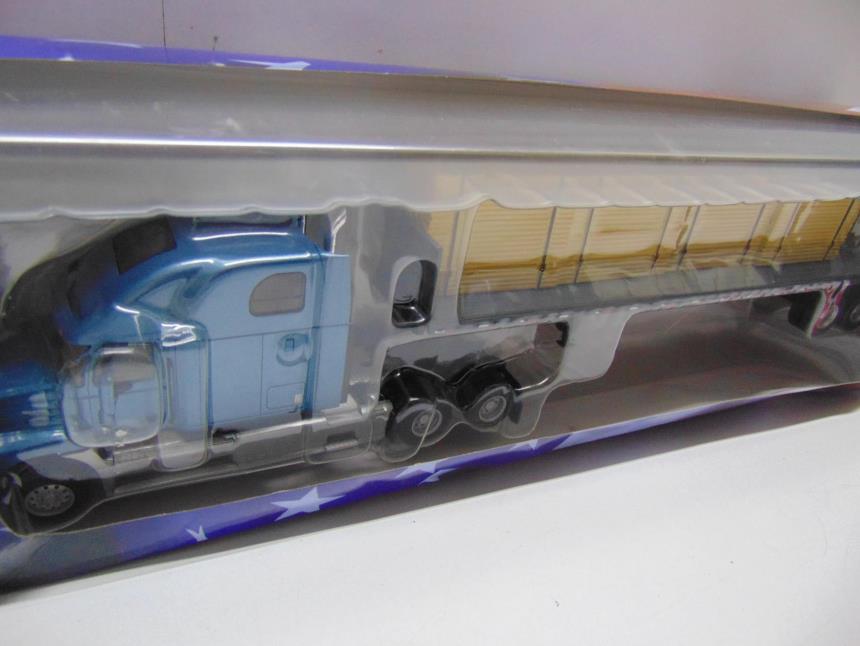 CAMION A ESCALA 1/43 A ESTRENAR