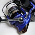 CARRETE DE PESCA CON CAJA