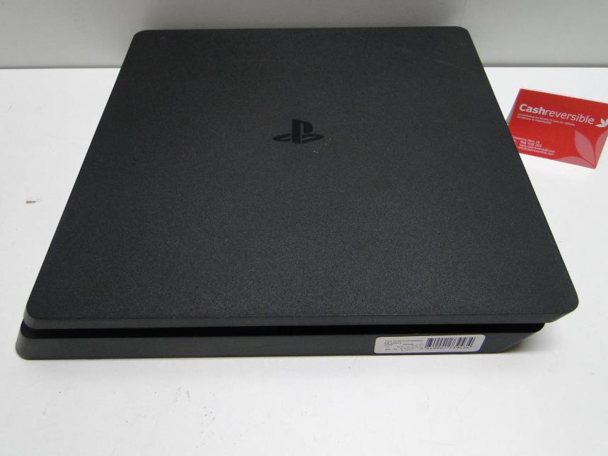PS4 SLIM CON MANDO DE CABLE