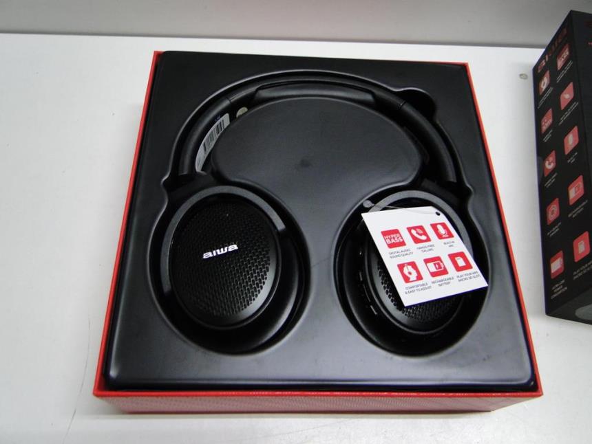 AURICULARES BLUETOOTH CON CAJA PERFECTO ESTADO