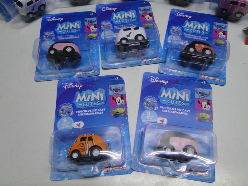 MINI COCHE DISNEY NUEVO