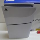 PS5 CON CAJA Y LECTOR