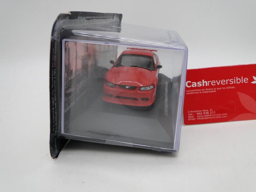 COCHE ESCALA 1/43 NUEVO