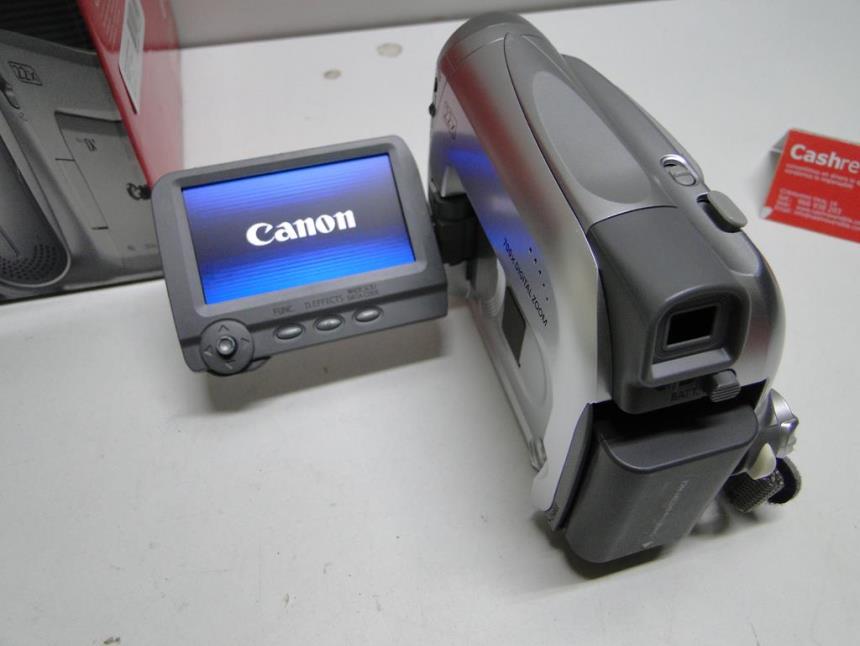 VIDEOCAMARA MINI DV CON CAJA