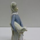 FIGURA DE PORCELANA