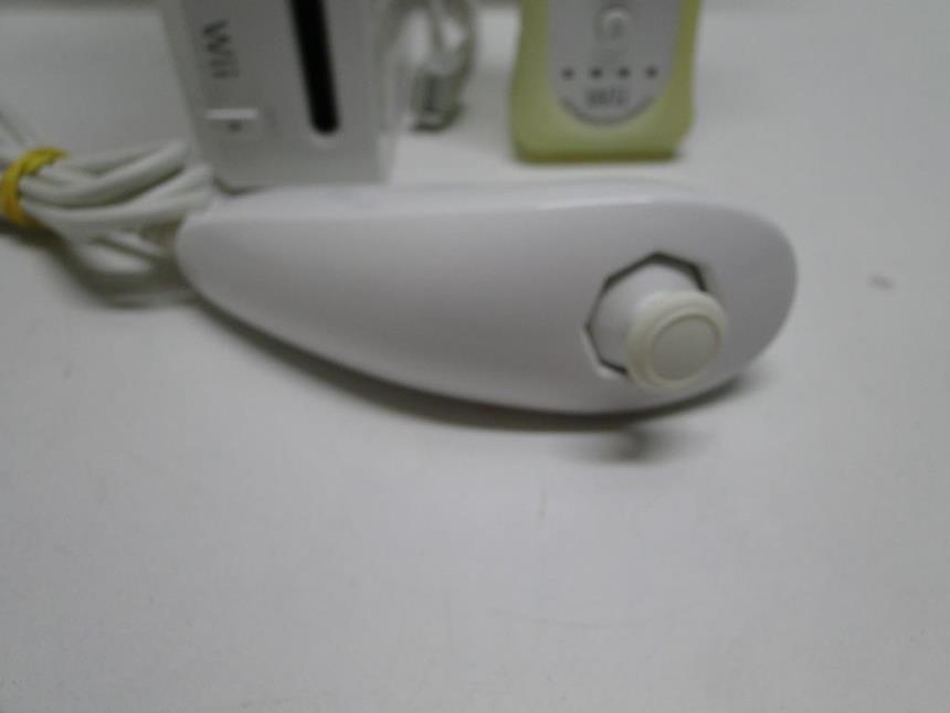 WII CON MANDO Y NUNCHUK