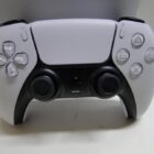 PS5 CON CAJA Y LECTOR