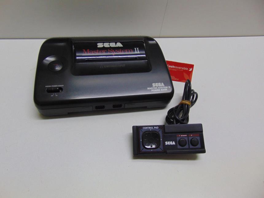 articulos_imagen1_151530.jpg MASTER SYSTEM II CON MANDO