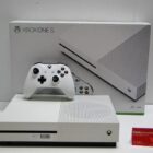 XBOX ONE S CON MANDO Y CAJA