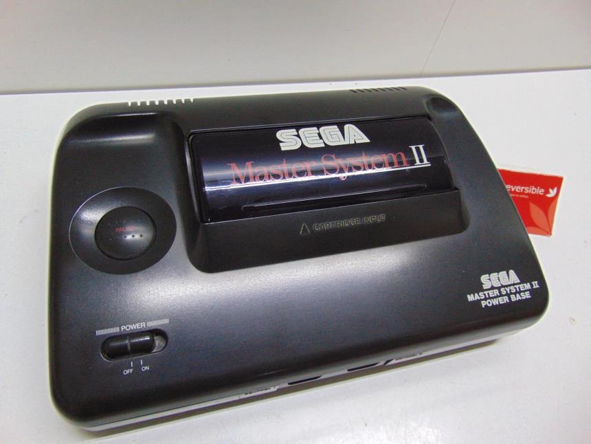 MASTER SYSTEM II CON MANDO