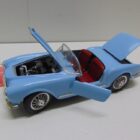 REPLICA DE COCHE A ESCALA 1/18