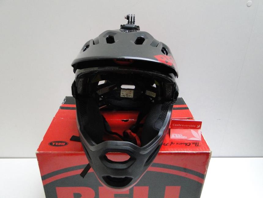 CASCO ENDURO MTB CON CAJA