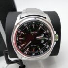 RELOJ CON CAJA SEMINUEVO