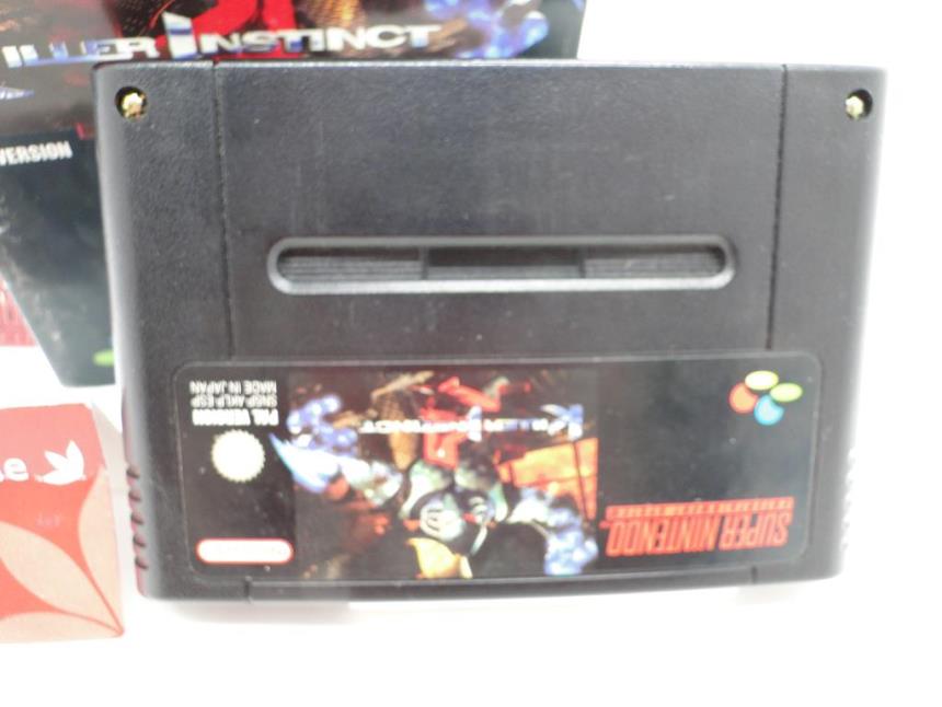JUEGO SUPER NINTENDO CON MANUAL Y CAJA