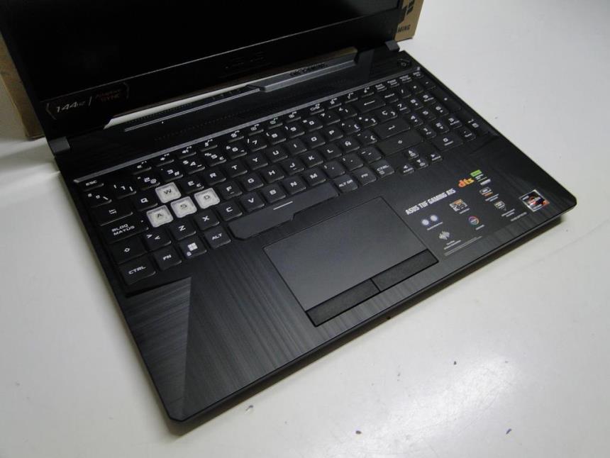 ORDENADOR PORTATIL 15,6