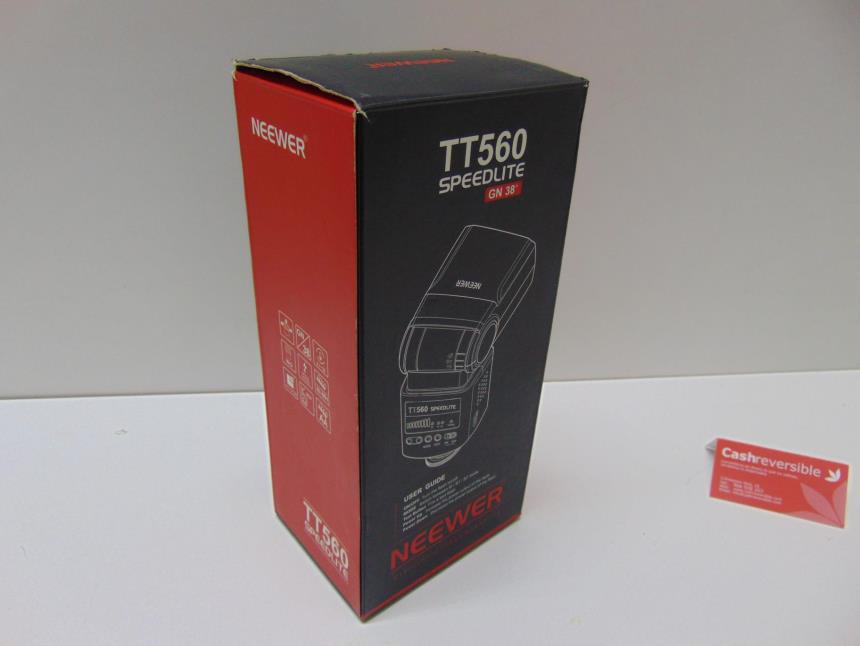 FLASH CON CAJA Y FUNDA SEMINUEVO