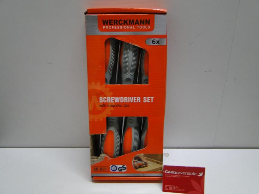 articulos_imagen1_175204.jpg SET DE DESTORNILLADORES CON CAJA