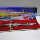 ESPADA PIRATA CON CAJA