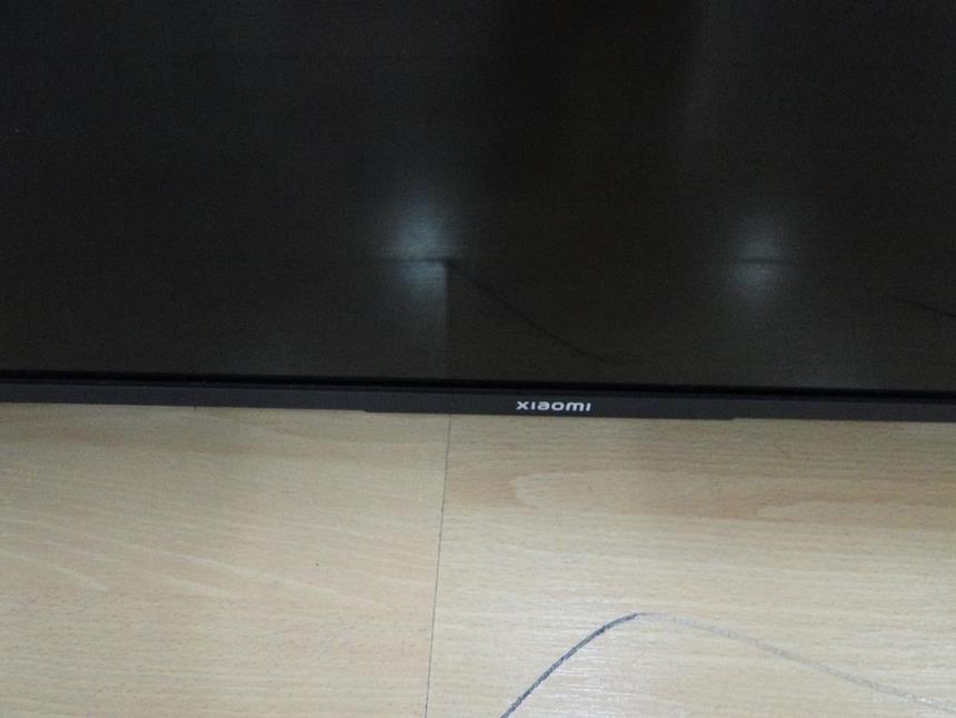 SMART TV 43 CON MANDO