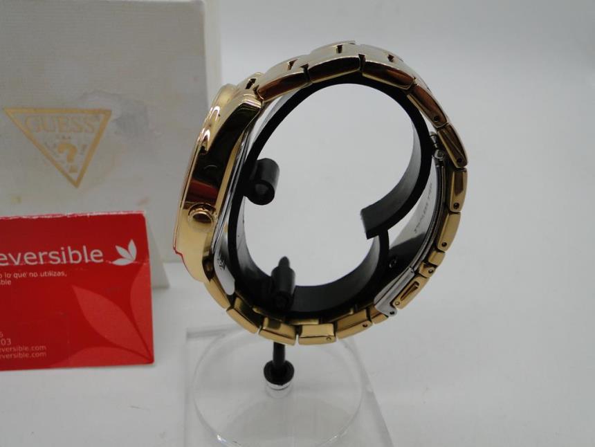 RELOJ CON CAJA *