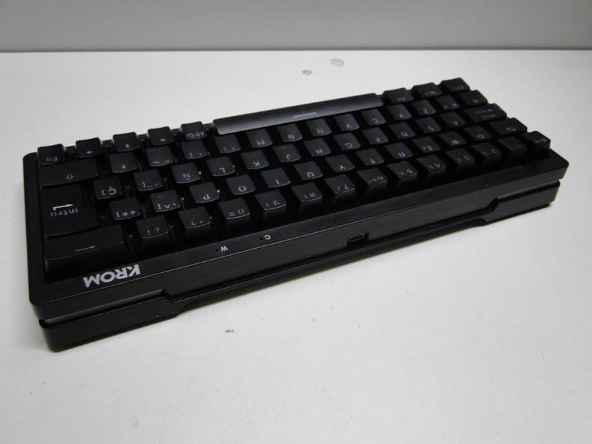 TECLADO MECANICO SEMINUEVO