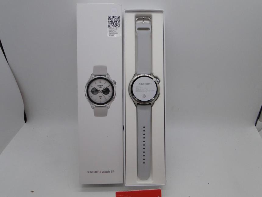 SMARTWATCH CON CAJA PERFECTO ESTADO