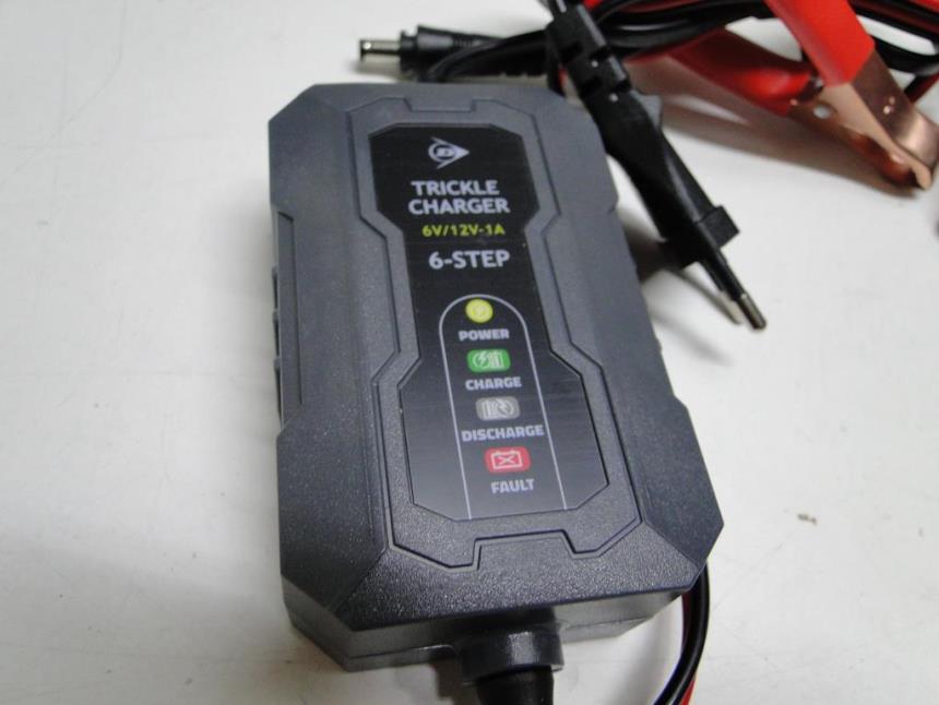 CARGADOR BATERIA