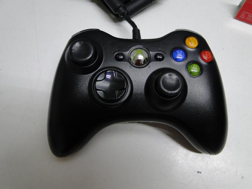 MANDO XBOX 360 CON CABLE SEMINUEVO
