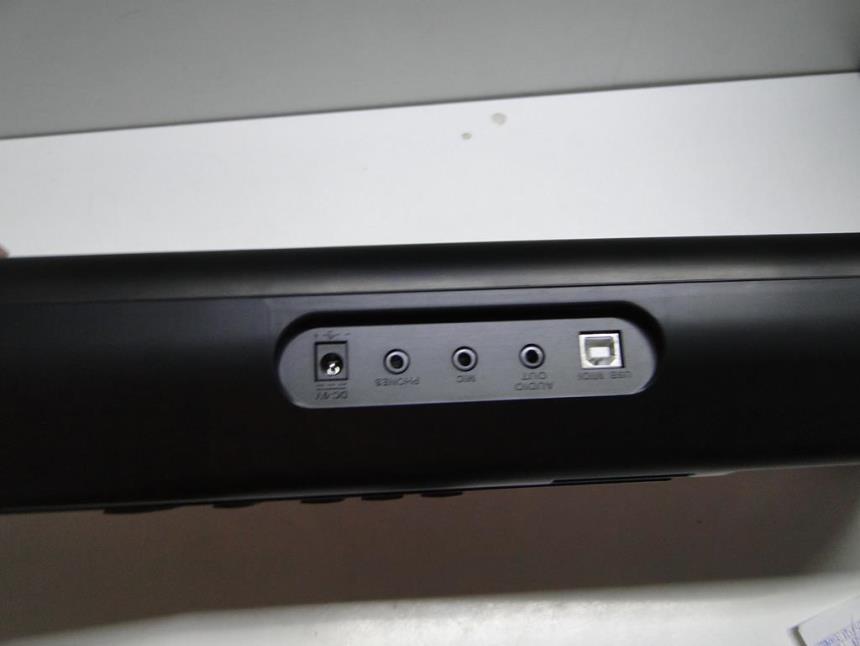 TECLADO ELECTRONICO SEMINUEVO
