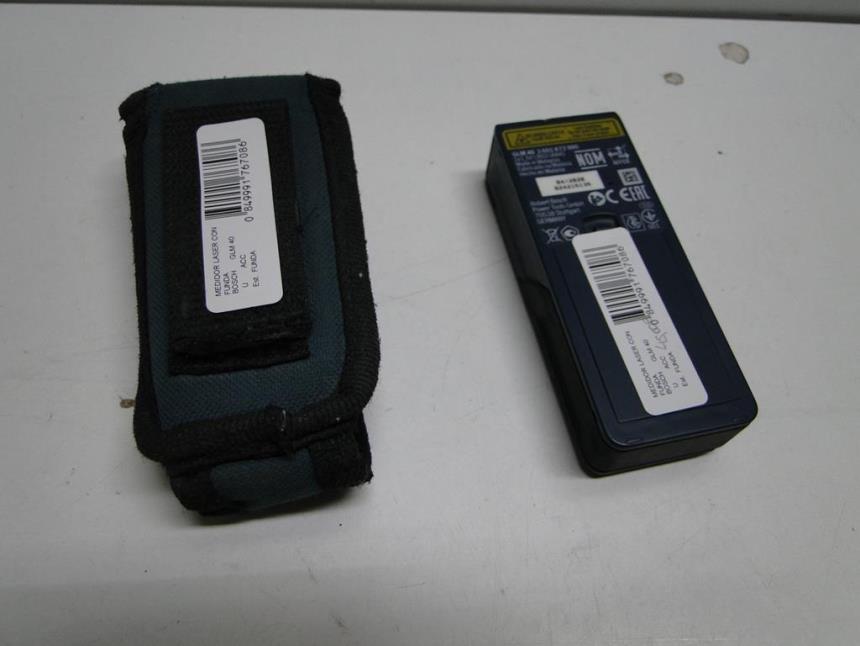 MEDIDOR LASER CON FUNDA