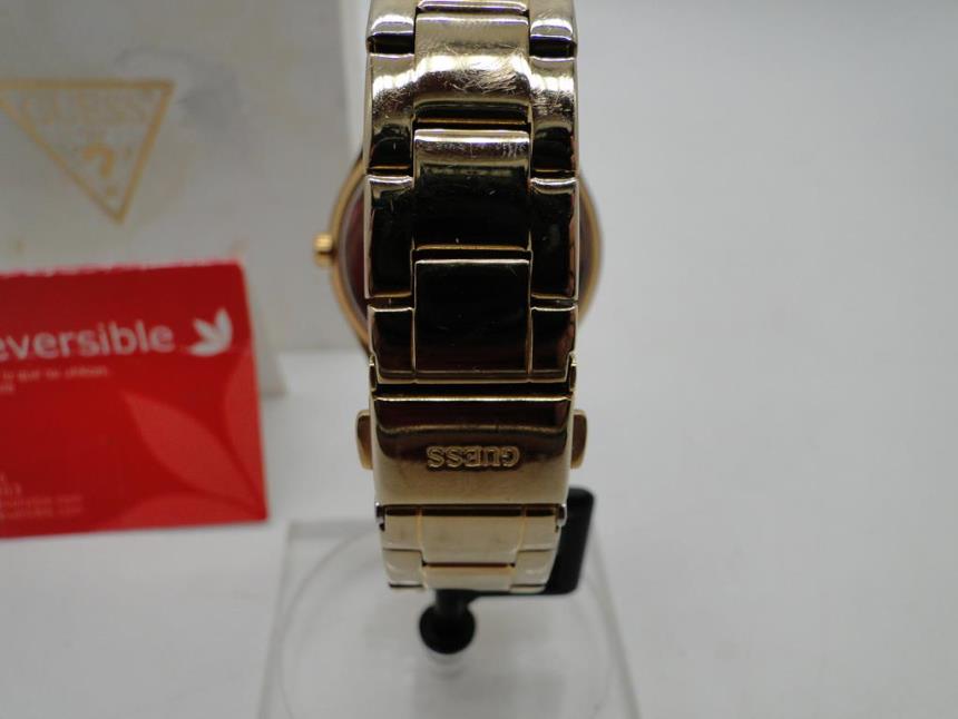 RELOJ CON CAJA *