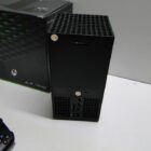 XBOX SERIES X CON MANDO Y CAJA