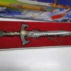 ESPADA PIRATA CON CAJA