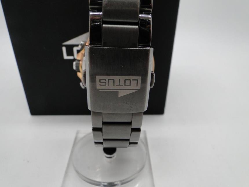 RELOJ CON CAJA
