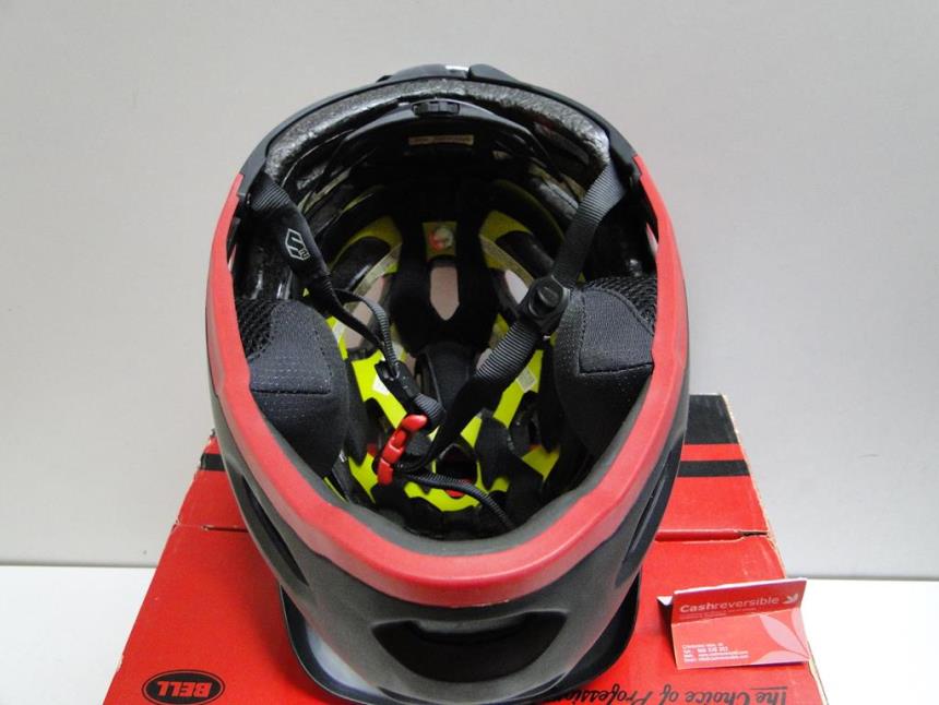 CASCO ENDURO MTB CON CAJA