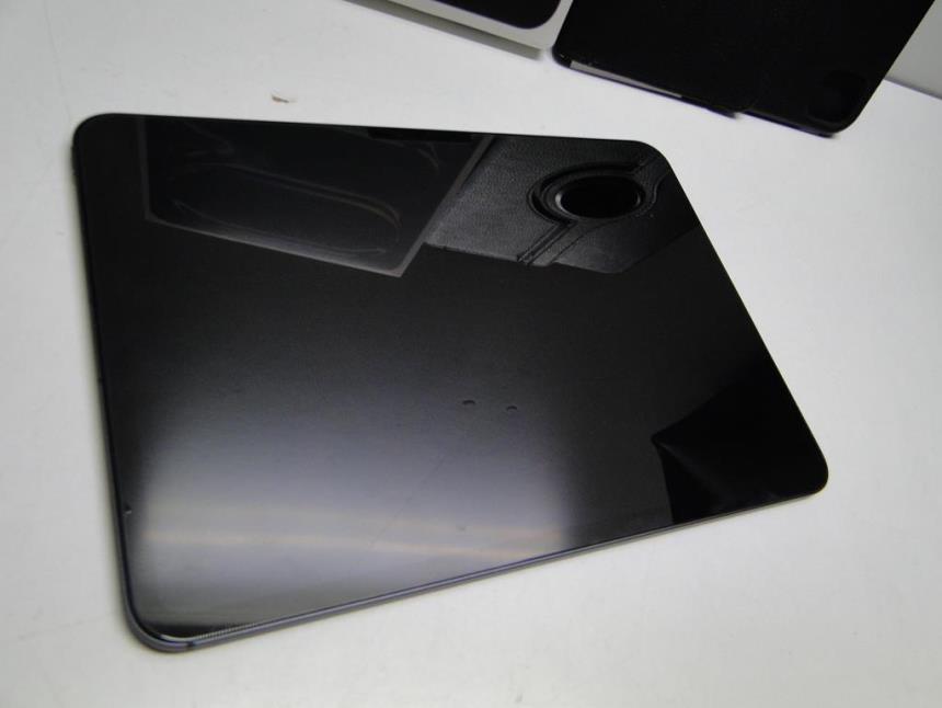 IPAD PRO M5 11INCH CON CAJA Y FUNDA