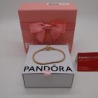 PULSERA CON CAJA ROSA