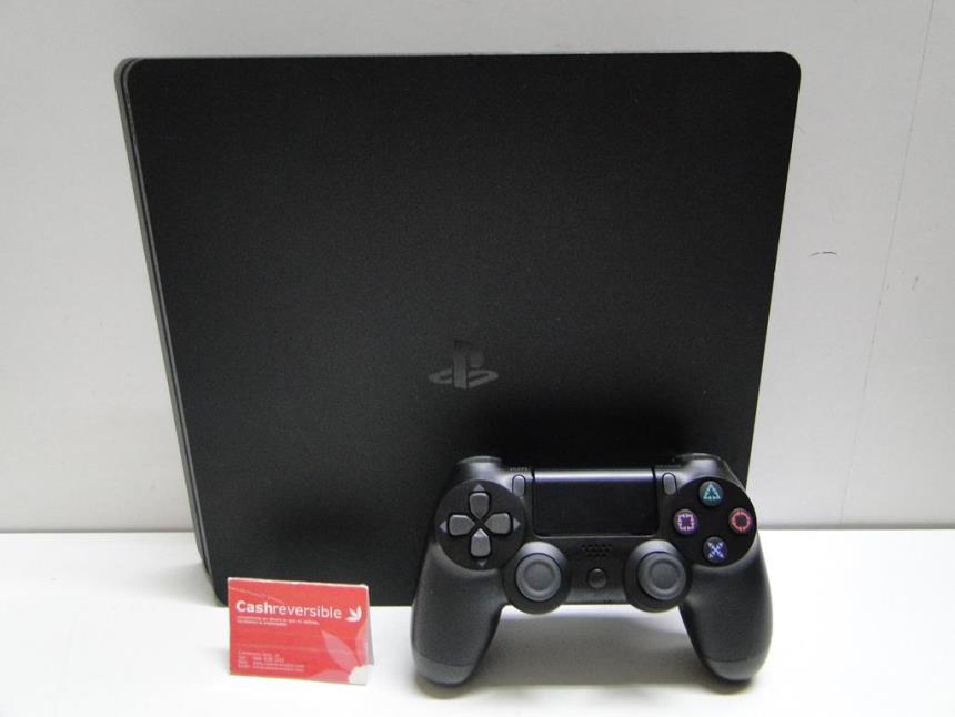 articulos_imagen1_181029-1.jpg PS4 CON MANDO