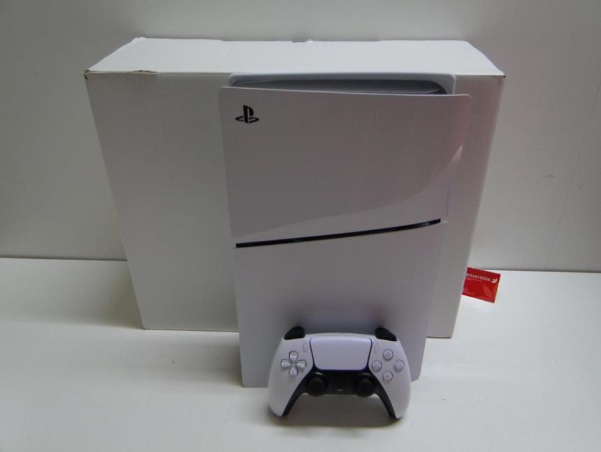 articulos_imagen1_181496.jpg PS5 SLIM CON MANDO LECTOR Y CAJA