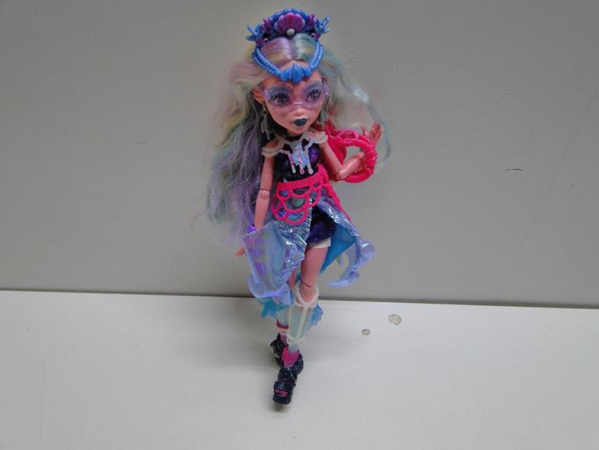 articulos_imagen1_181771-2.jpg MUÑECA MONSTER HIGH