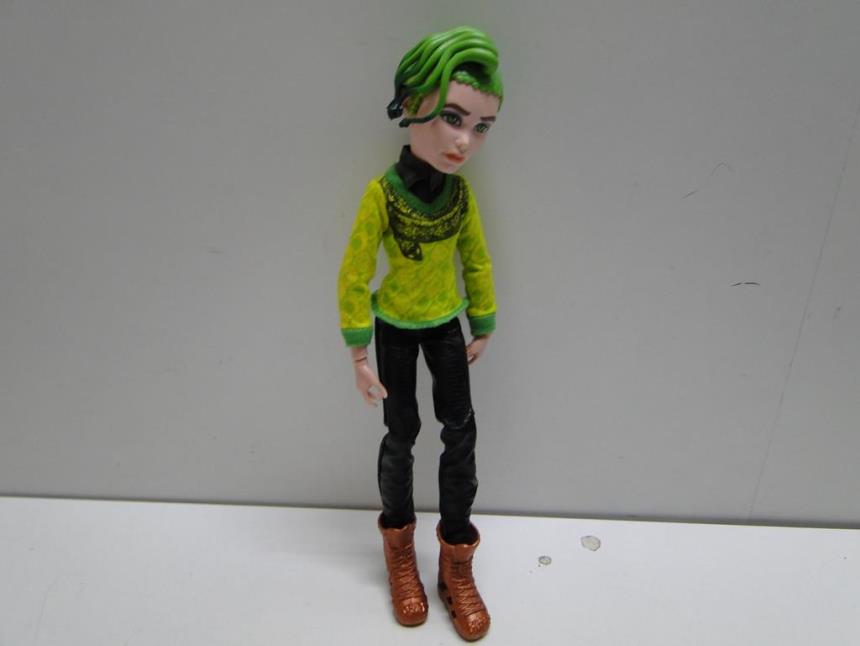 articulos_imagen1_181776-2.jpg MUÑECA MONSTER HIGH