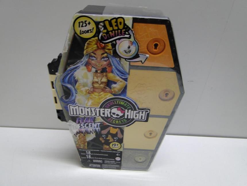 articulos_imagen1_181782-2.jpg MUÑECA MONSTER HIGH CON CAJA
