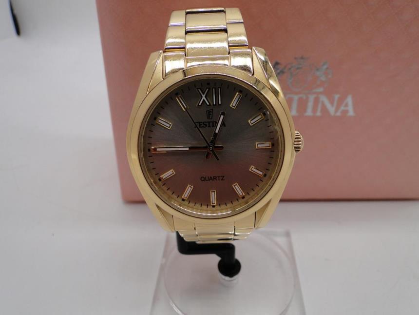RELOJ SEÑORA CON CAJA