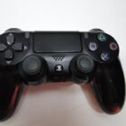PS4 ED ESPECIAL METAL GEAR CON MANDO