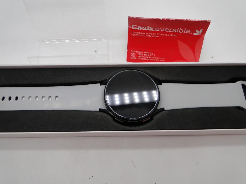 SMARWATCH CON CAJA