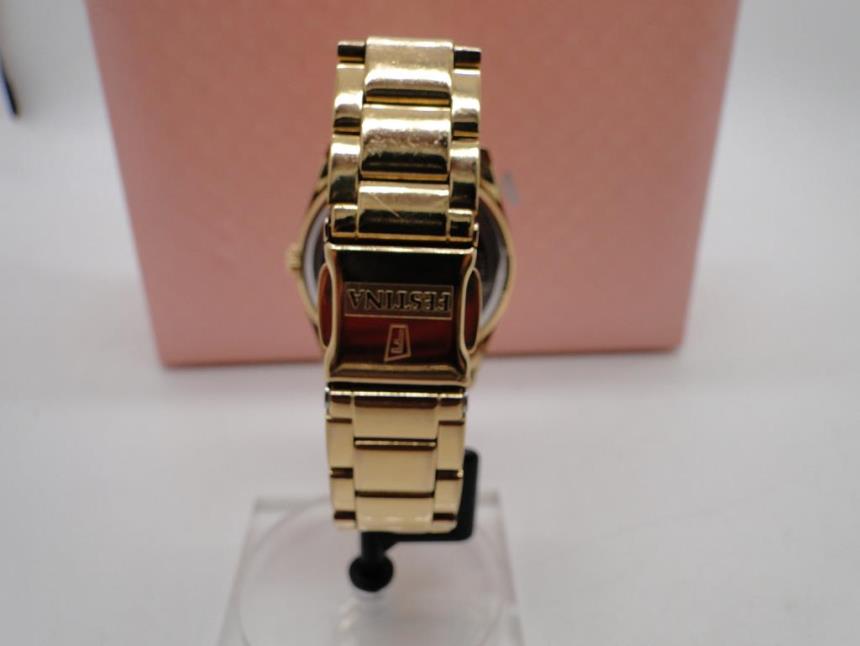RELOJ SEÑORA CON CAJA